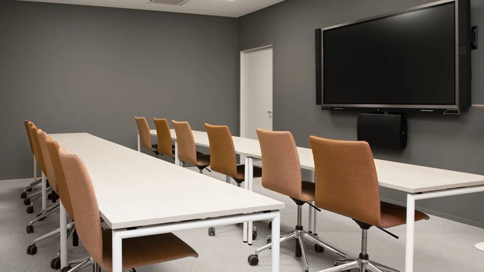 Bilde av møterommet Thune på Skøyen med plass til 14 personer